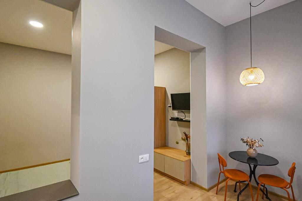 Studio With Balcony In Old City Tbilisi Exterior photo